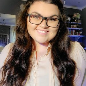 Meet your Posher, Kyra